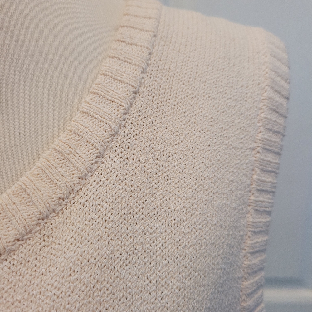 St John Knit Top Wool Blend Cream White Sleeveless Designer Couture Medium - Picture 3 of 7